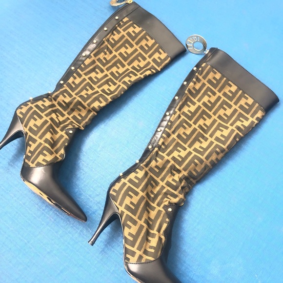 Fendi - Picture 2 of 6